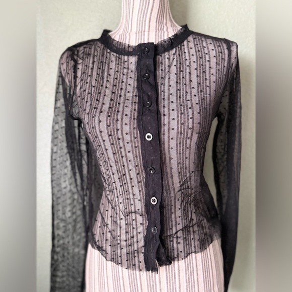 Sheer Buttoned Top - Picture 2 of 8